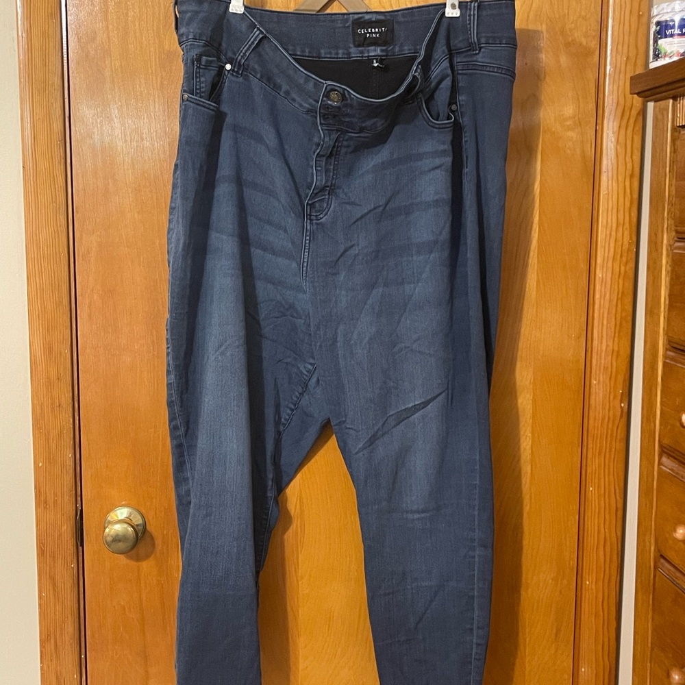 Celebrity Pink Women's Dark Blue Relaxed Jeans